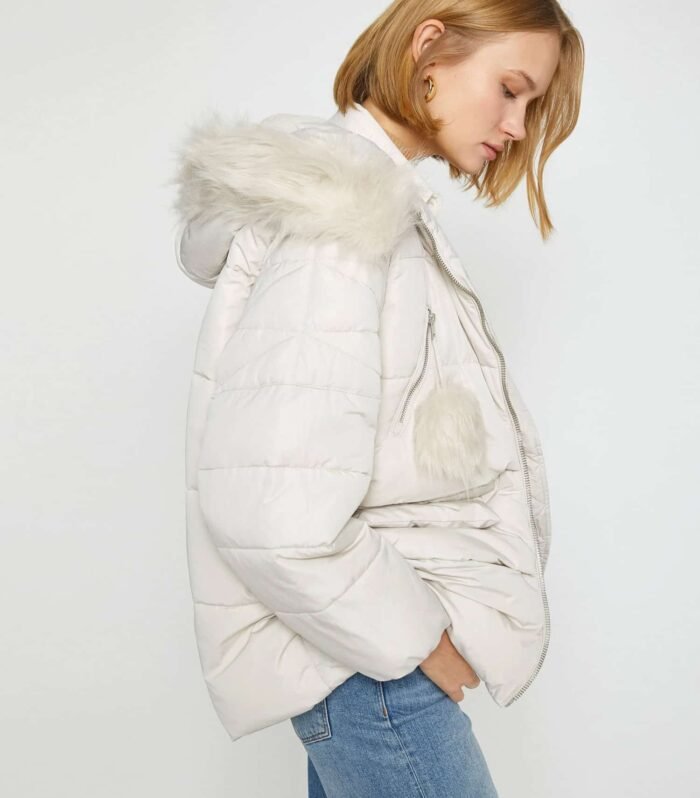 Hooded Short Down Jacket Plush Detailed