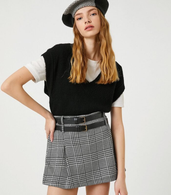Short Skirt Double Belt Detailed Wide Pleated